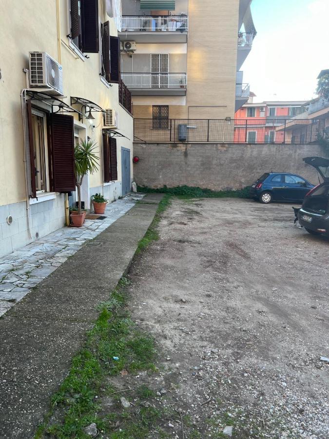Casa Bravetta - Parking Private Apartment Rome Bagian luar foto
