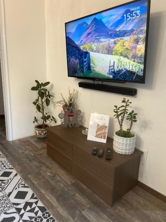 Casa Bravetta - Parking Private Apartment Rome Bagian luar foto