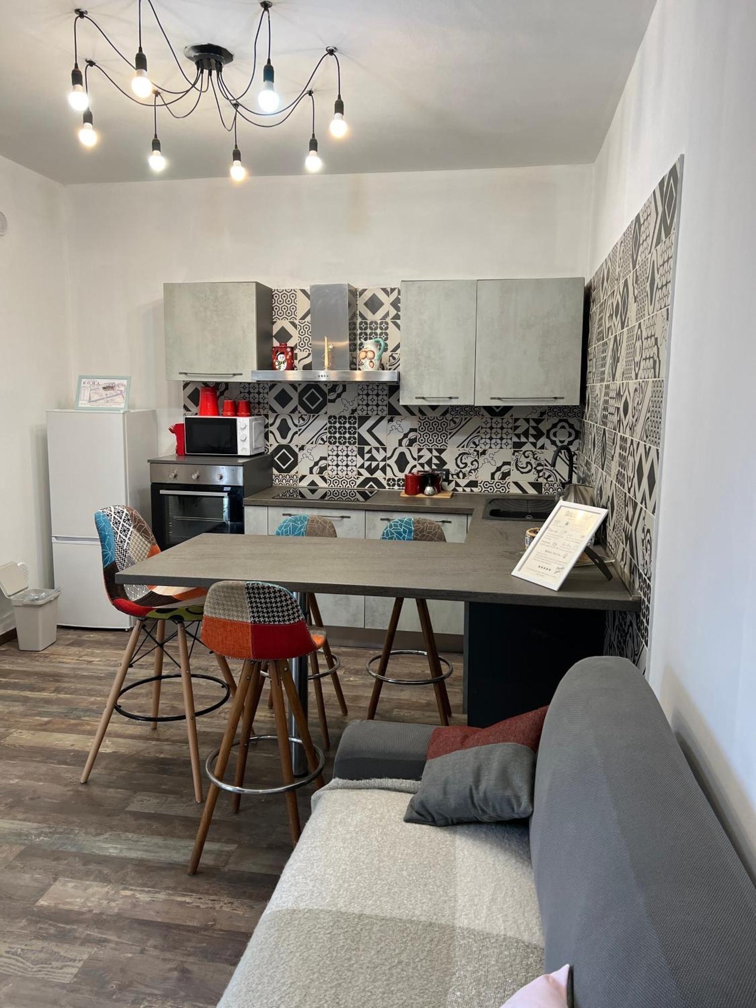 Casa Bravetta - Parking Private Apartment Rome Bagian luar foto