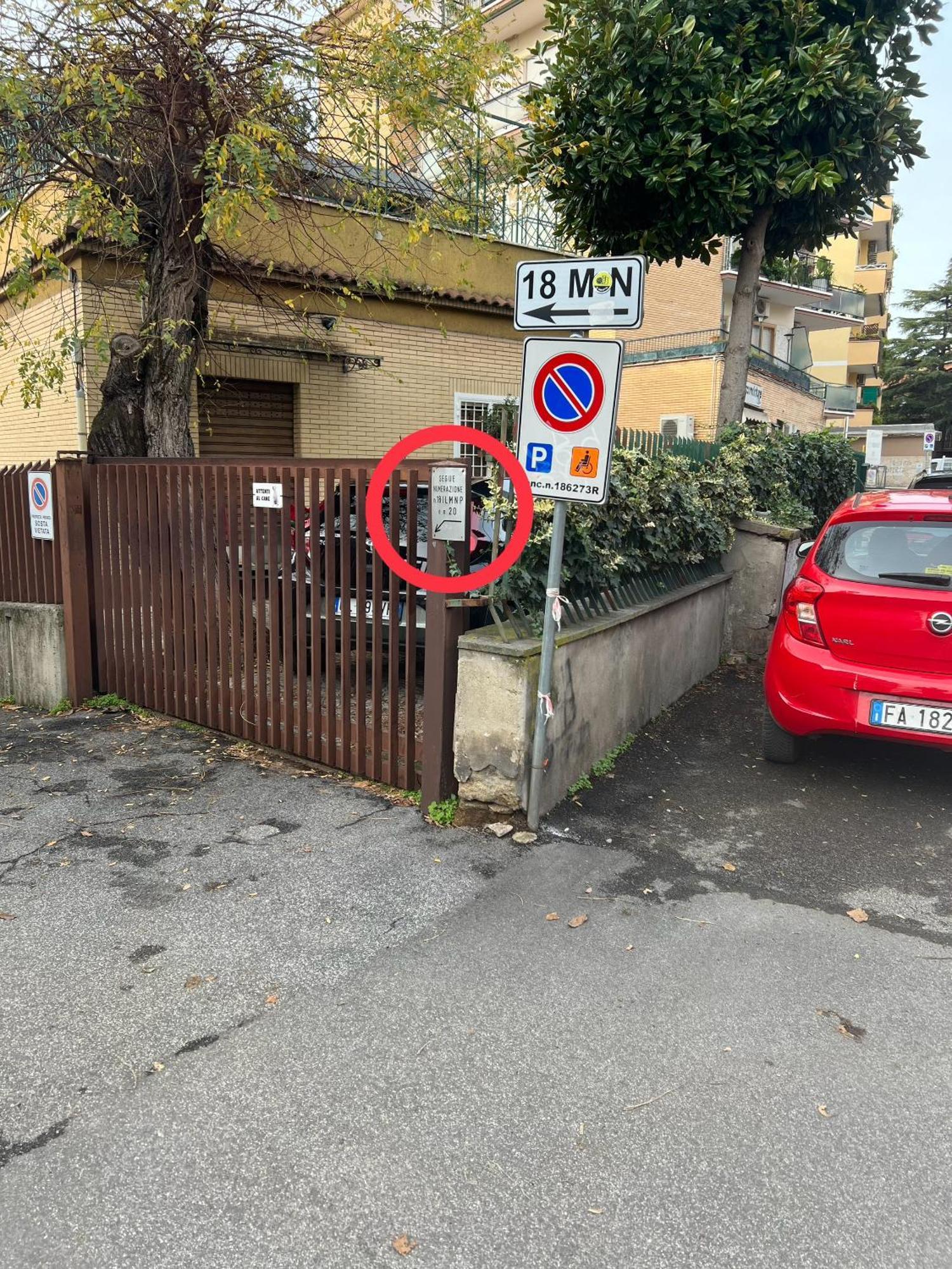 Casa Bravetta - Parking Private Apartment Rome Bagian luar foto